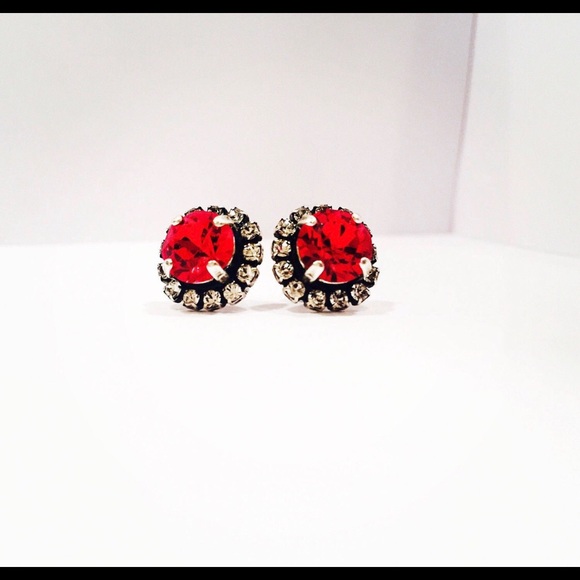 Swarovski crystal earrings, Lee Jewelry co - Picture 2 of 2
